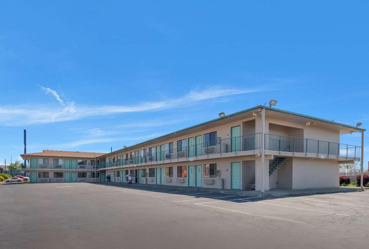Econo Lodge Yakima Esterno foto