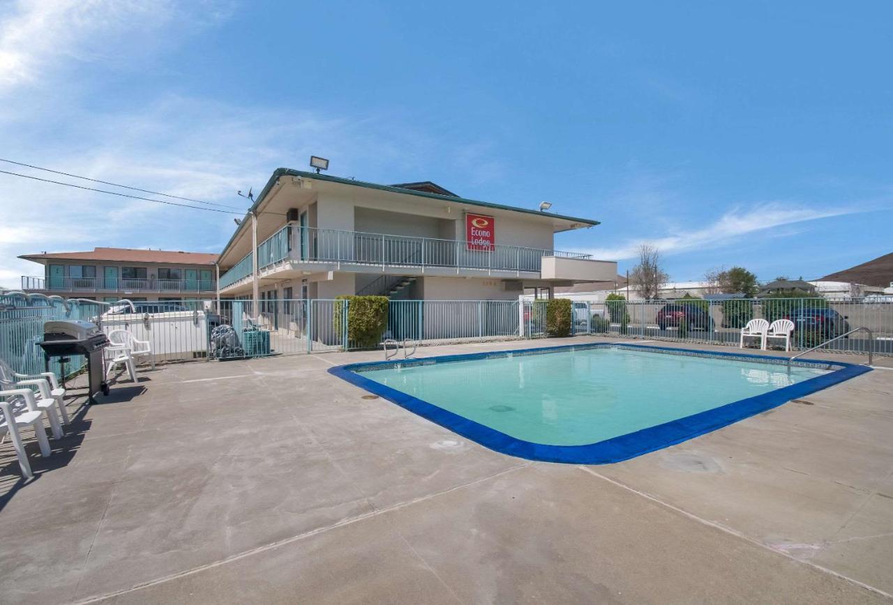 Econo Lodge Yakima Esterno foto