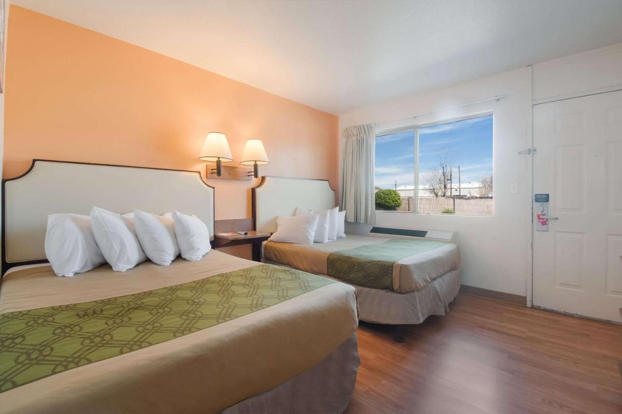 Econo Lodge Yakima Esterno foto